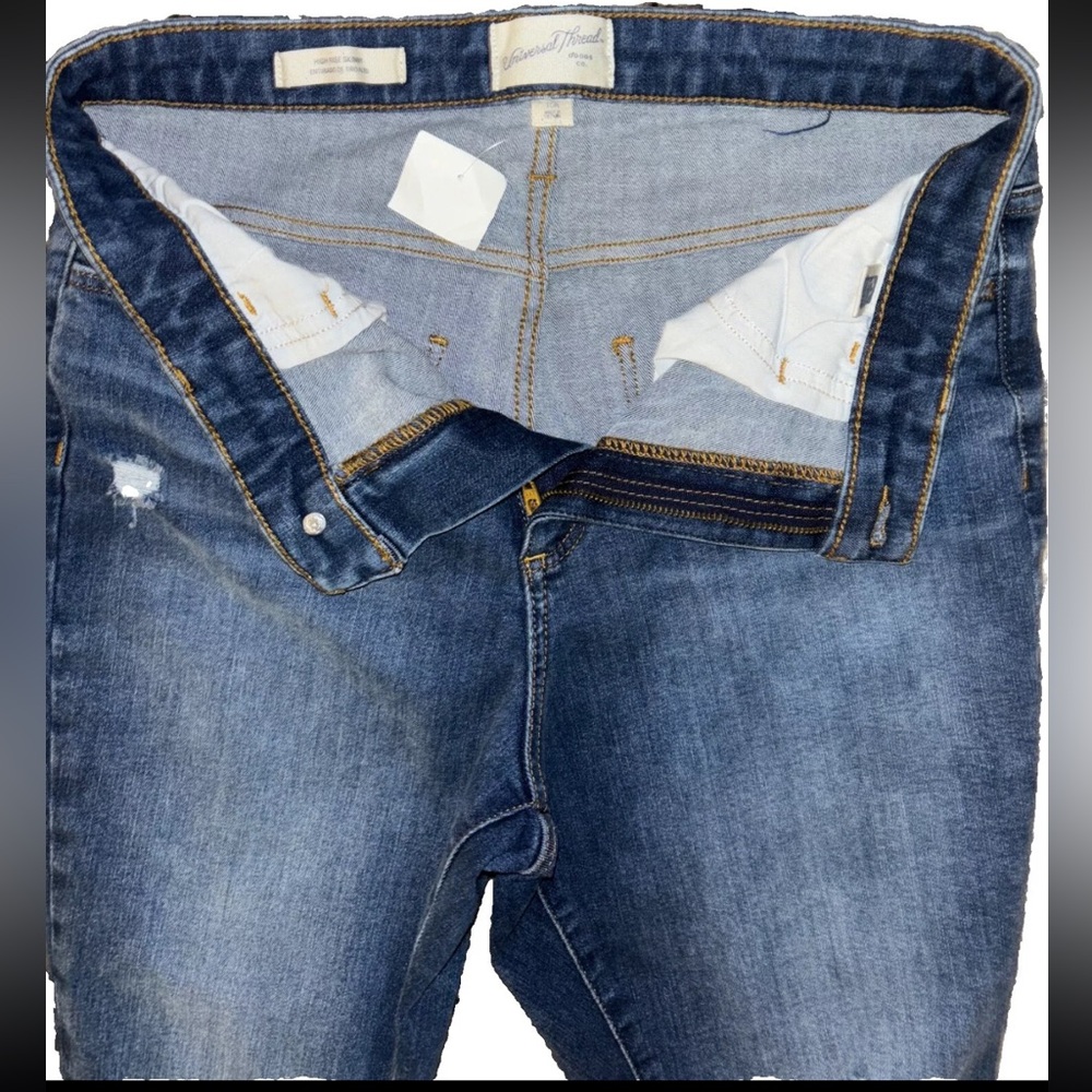 Universal Thread High- Rise Skinny Distressed Woman's Jeans 10 R - Picture 3 of 9